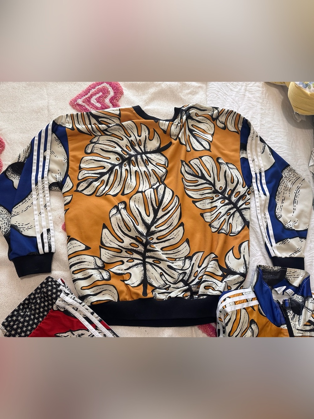 adidas Monstera Pineapple Graphic Crewneck - Picture 6 of 6